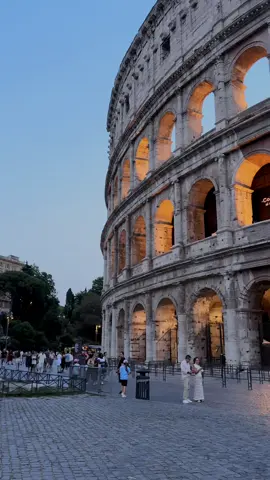 La estructura de la ciudad eterna 🏛️ #roma #italia #colloseum #fyp 