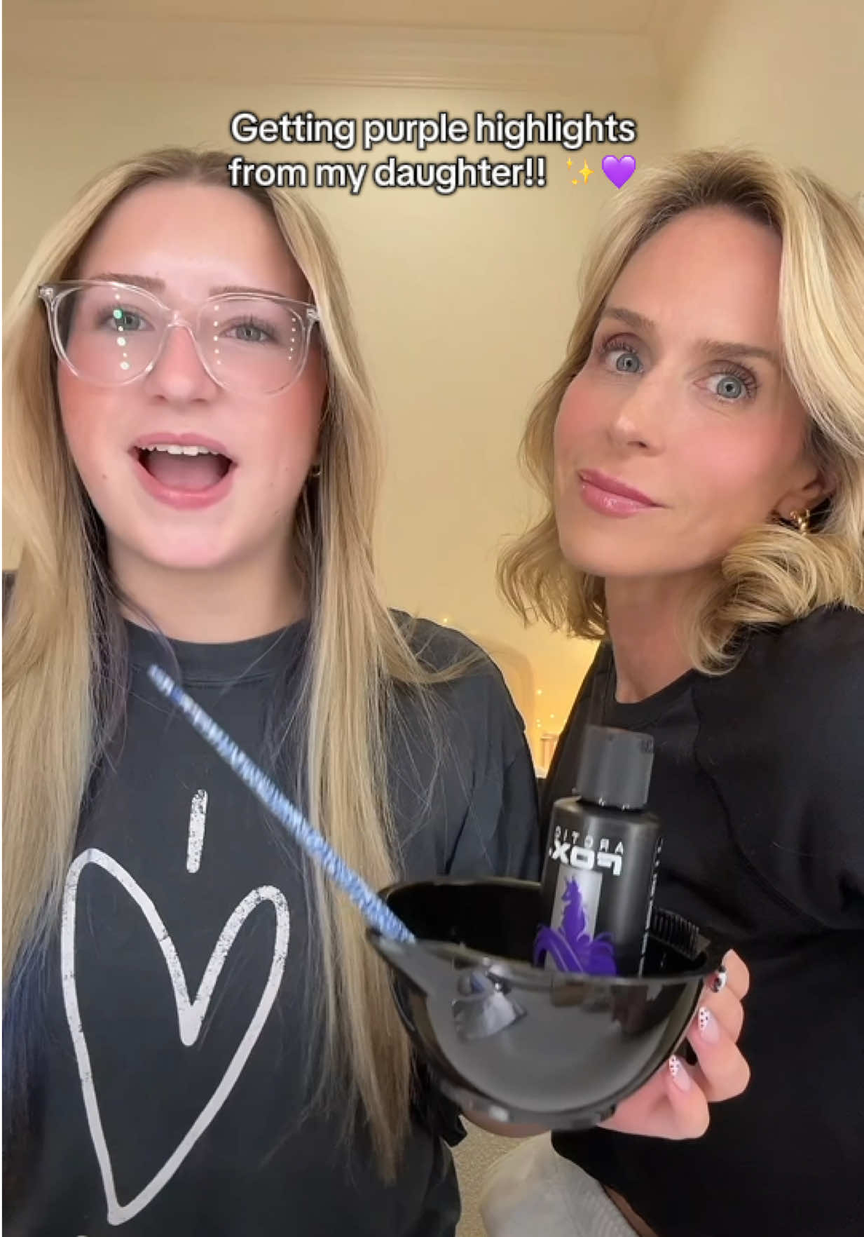 I’m  got purple hair highlights from my daughter! How do you think it turned out?! 💜 @cammy sopo #hairinspo #motherdaughter #MomsofTikTok #DIY #hair #hairideas #beauty 