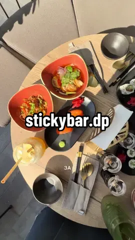 Інст: stickybar.dp #кудипітидніпро #огляд #заклади #дніпро 