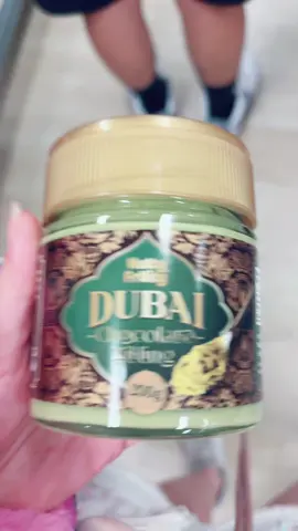Try the dubi chocolate filling from Marshall’s with me! 💚#dubaichocolatefilling #marshallsfinds #marshallsfinds #pistachiocream 