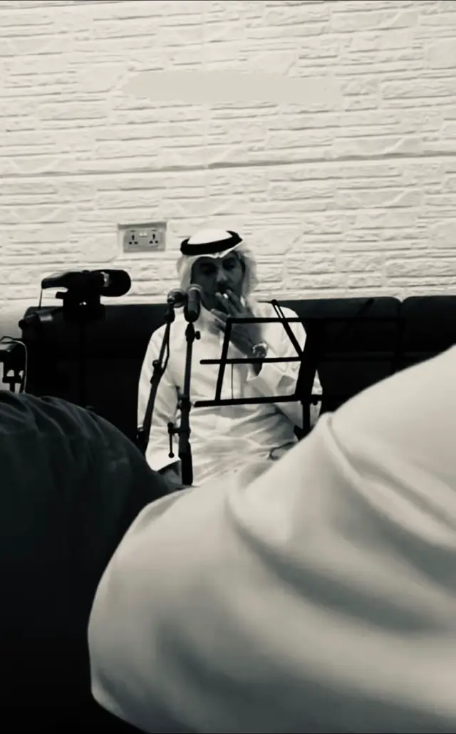 متى ترجع ليالينا سوالفنا  وغناوينا وعدك يالوفي وينه  حبيبي ليش ناسينا حبيبي  عود لدياري وطفي بجيتك ناري #عبدالعزيز_الضويحي #explore #fyp 