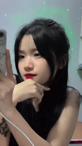 #CapCut ငယ်က ဘာလူမျိုး ဖြစ်မလဲ မှန်းခဲ့ကြည့်