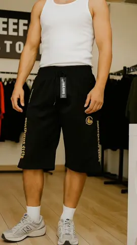Tiabie celana sontog untuk kamu yang ingin bebas beraktivitas. Bahannya lembut dan bebas untuk bergerak ataupun lari. #celanapria #celana #celanamurah #celanapendek #celanaponggol 