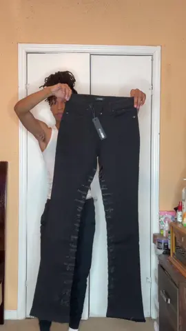 @Fashion Nova stacked pants always tuff‼️ #fyp #fypシ #mensfashion #menswear #fashion #viralvideo #fashionnova #fashionnovamen #stackedjeans #stackedpants #fashionnovastackedpants 