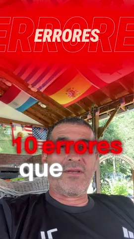 10 Errores Comunes de Entrenadores que Frenan el Desarrollo de Equipos: #EntrenadoresDeportivos #DesarrolloDeEquipos #PrácticaDeportiva #EducaciónDeportiva #MejoraContínua
