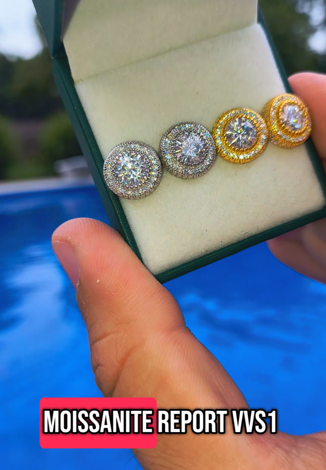 astonishing to say the least! ✨💎 #tiktokshopcreatorpicks #moissaniteearrings #moissanite #earrings #s925 #VVS1 #silverorgold 