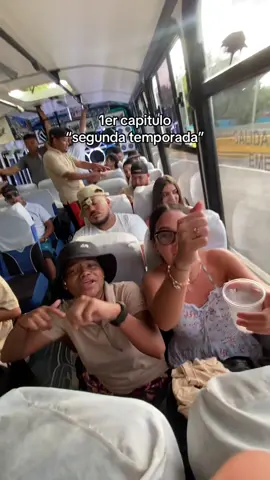 así regresamos , Qlq este liceo❤️ segunda temporada HOYYY!  #fyp #viralllllll #comedia #humor  @Jhon Lester @Anyelizblandin 