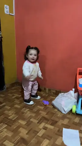 Feliz día Amigos de TikTok 🫶🏻 un baile para celebrar este hermoso domingo 💃#diadelamigo #amistad #domingoespetacular #babyjani #bebebailando #bebeviral #bebeinfluencer👶🏻 #babytiktok #paratiiiiiiiiiiiiiiiiiiiiiiiiiiiiiii #fyppppppppppppppppppppppp #tiktokerbaby #amigostiktok @Albert Sosa @jime_janet 