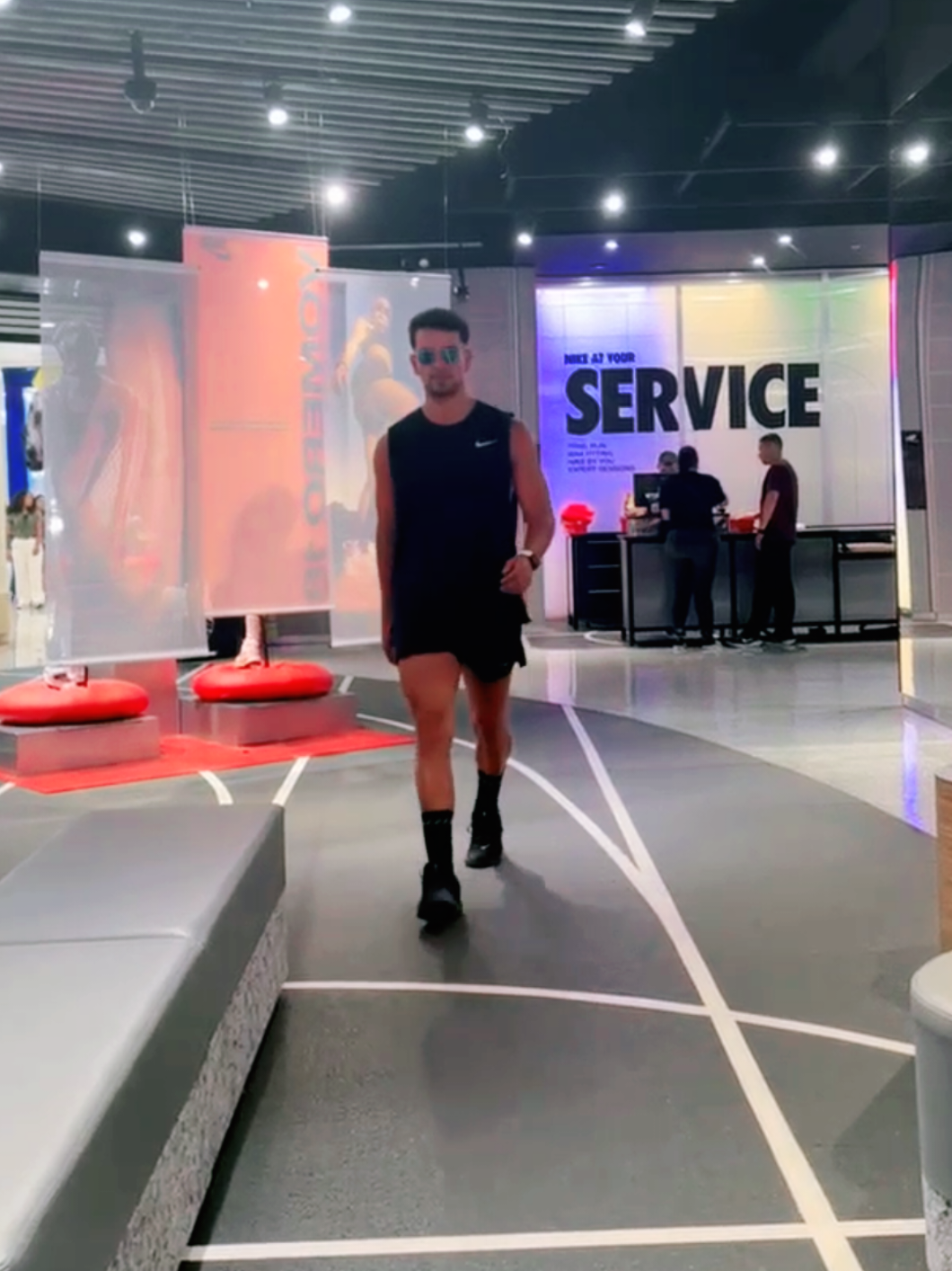 #moda #model #casting #pasarela #modelo #colombiamoda #modelaje #diegocardenas #medellin #colombia #diegocardenasmodel #casting #nike #sport #black #2025 #fashiontiktok #fashion 