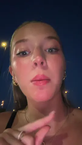 chalant>non-chalant #spam #fy 