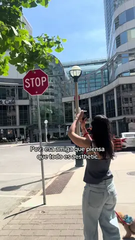 Se paran a tomar foto de todo #comedia #pov #amiga #amigos #humor 