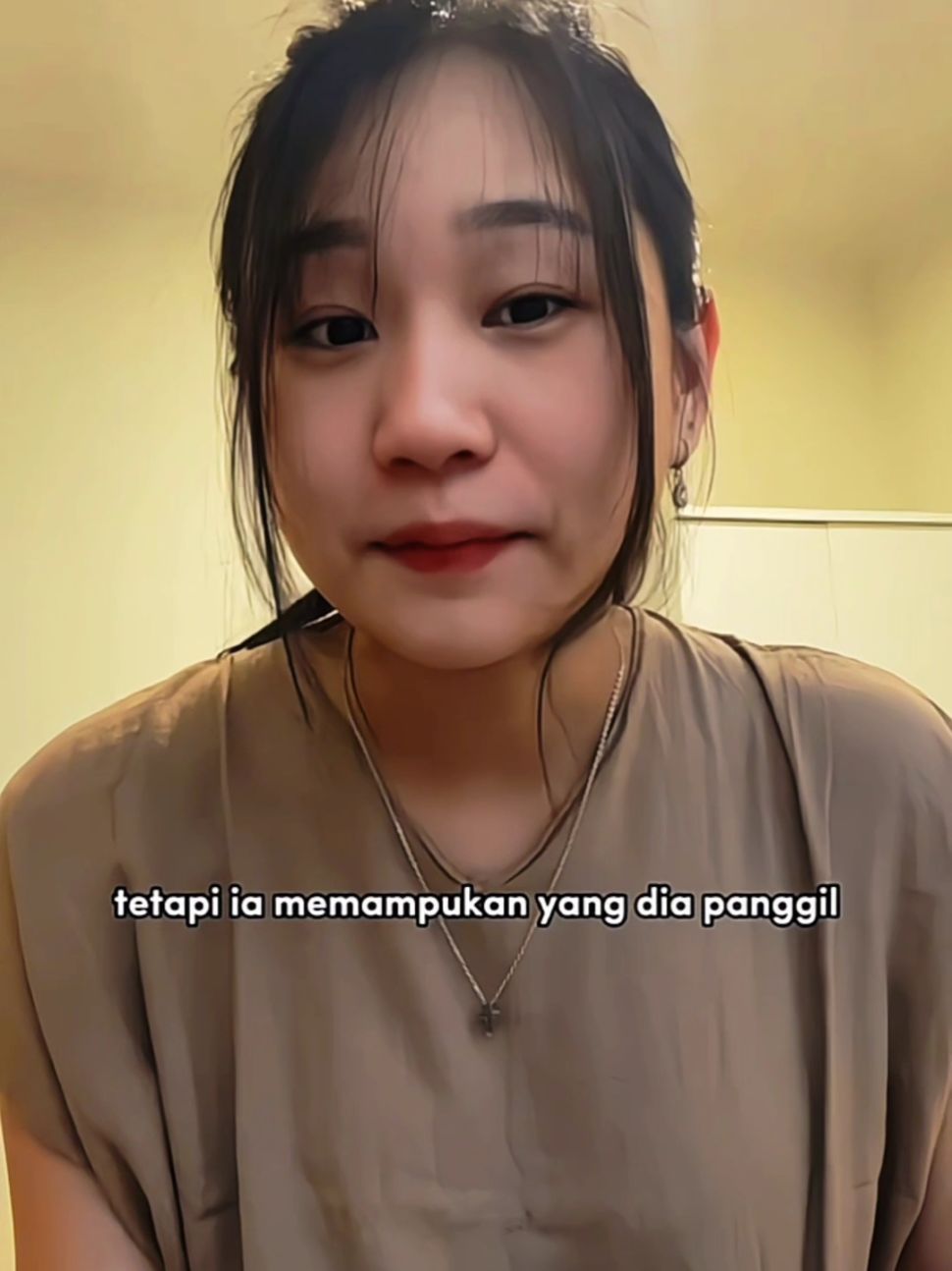Hidup adalah panggilan! Mampukah kita mendengarkanNya dalam kebisingan dunia ini?  Mungkin kita tidak mampu tapi jika itu pilihanNya maka Ia pula yang akan memampukan kita. Semoga kita terus berada di jalanNya.  #katolik  #katolikindonesia 