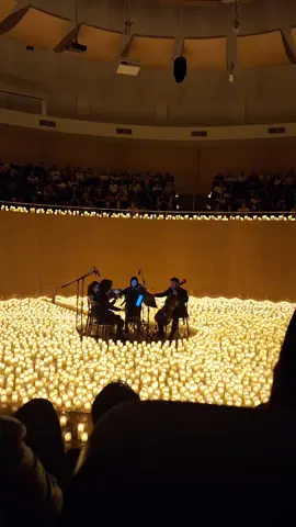 candle light Medellin Queen & ABBA #candlelight #candlelightconcert #QUEEN @Cuarteto Ámbar 