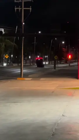 😱😱😱😖#topes #coches #moto #motosport #motosdeportivas #rodada #cancun #cancunmexico #alvolante #fastandfurious #rapidosyfuriosos 