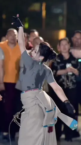 I want to be popular🔥Wengmu (Zhuorechamu) #Folkdance #tibetandance #guozhuangdance #wengmu #beautifulgirl #MinorityCustoms #tibetangirl 