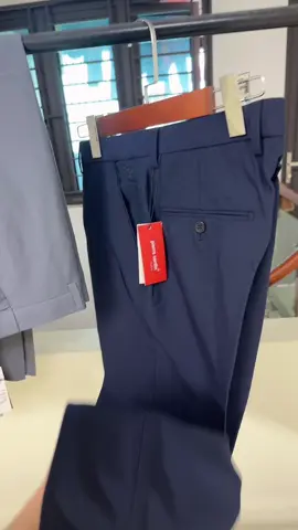 #quanau #quannamdep #pierrecardin #quanxanhden #xanhthan 