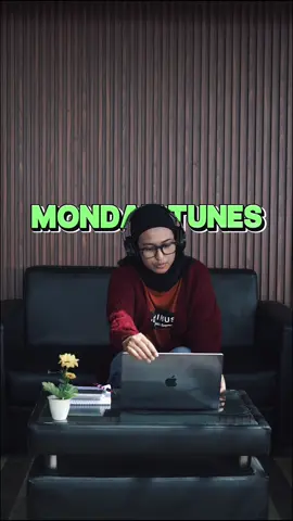 🎧 Hello Monday, let’s hit play! Mood di hari Senin bisa beda banget cuma gara-gara satu lagu 🎶 So start your week strong with good music and good vibes only! ✨ Kadang yang kamu butuhin cuma beat yang pas buat bantu fokus, semangat kerja all day long 💼☕ What’s your playlist on monday? Share di kolom komen 👇 #DidiMusic Records #didimusicid  #mondaytunes