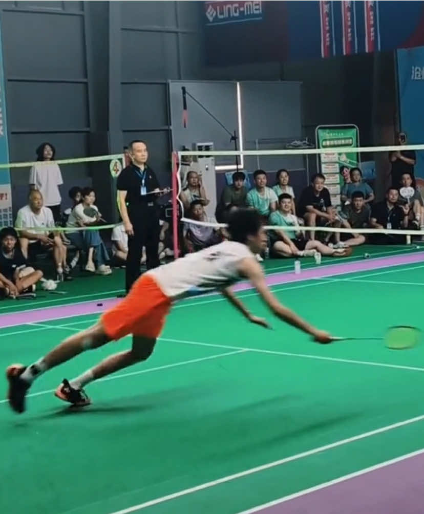 Tiếng vỗ tay cho thấy điều đó là xứng đáng#badminton #caulong #badmintonun #badmintonplayer #caulongphongtrao #badmintontiktok 