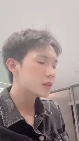 Sợ rằng một ngày không còn em bên mình. Ai biết bài này chắc cũng lập gia đình rồi #nb3hoaibao #ctmedia 