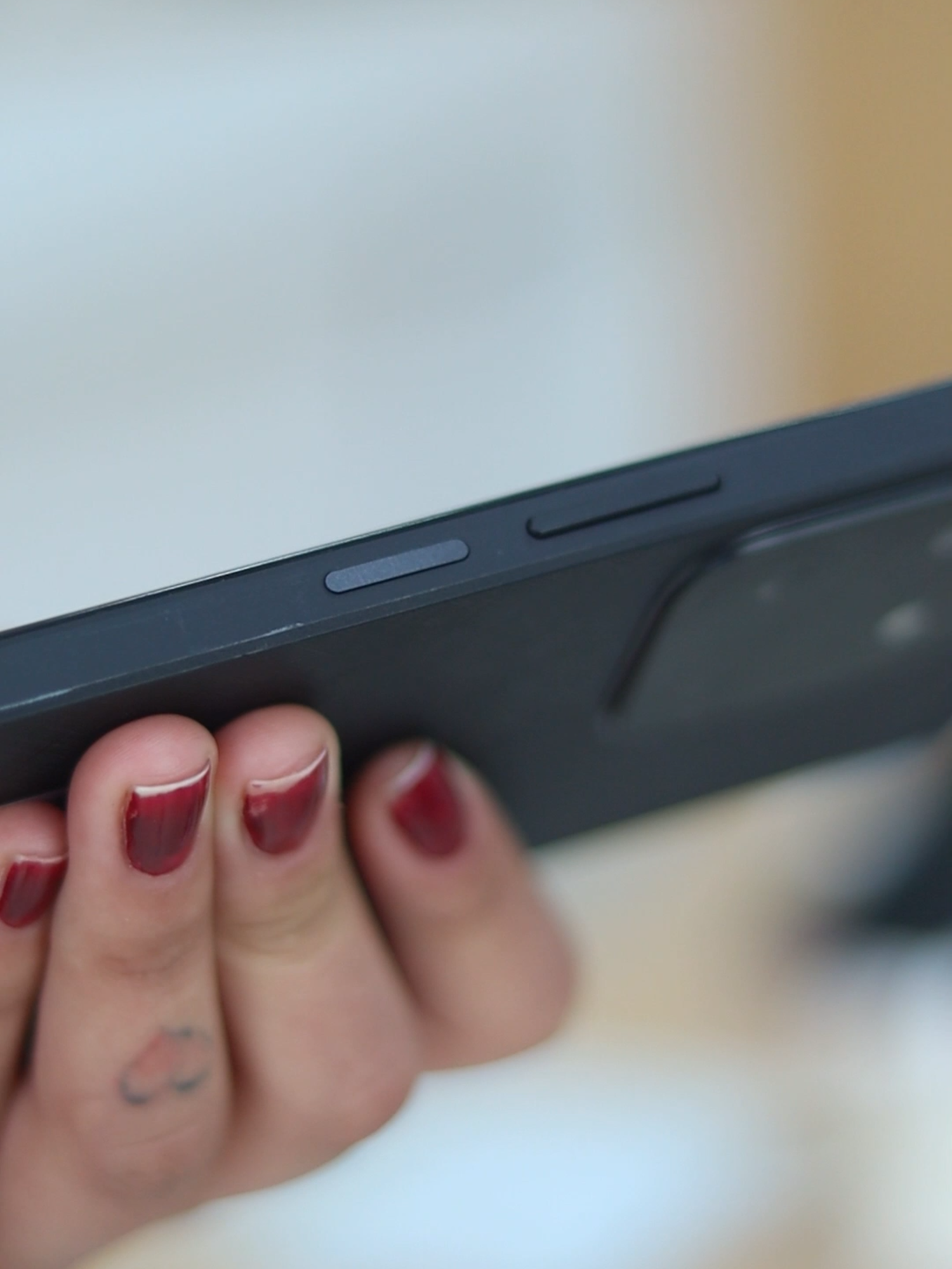 ¿Buscas un smartphone que lo tenga TODO? 👀🔥 Descubre el HONOR X5B: 🔋 Batería de 5200 mAh – para todo tu día sin parar 📸 Cámara de 50 MP con IA – fotos que hablan solas 🔒 Huella dactilar – rápido, seguro, tuyo ✨ Tecnología, estilo y potencia en un solo equipo. 📍 Disponible en Honor Huancayo 📌 Calle Real 463 – Frente al Parque Constitución 📲 Síguenos: @honorhuancayo (Instagram, TikTok, Facebook) #HonorX5b #HonorHuancayo #tecnología #Huancayo #smartphones #celulares #paratiiiiiiiiiiiiiiiiiiiiiiiiiiiiiii #fvpシviraL