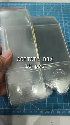 Dito ko muna ilalagay yung souvenir na ginagawa ko bago ko ilagay sa pvc loot bag. #acetatebox #souvenirbox #packaging #packingorders #souvenirs 
