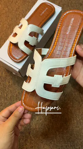 Sukak bgt, cantik gak boong #sandalwanita #sandalselopwanita #sandalteplekwanita #sandalbostanten #sandalkoreanstyle #sandalkondangan #sandalcantik 