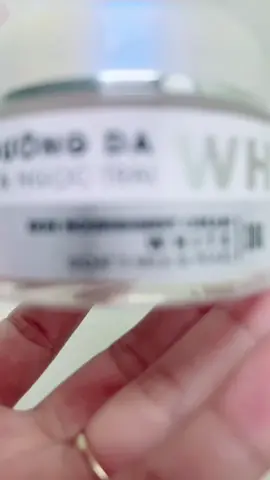 Kem dưỡng trắng da sữa dê Ngọc trai nhà Thorakao đã có hàng rồi đây mấy chế iu ơi #xuhuong #xuhuongtiktok #xuhuongtiktok2025 #fyp #thorakao #kemduongtrangda #kemsuadengoctrai 