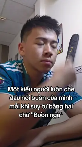 *ngáp  để ngta tưởng mình khóc vì ngáp chứ k phải vì buồn😔