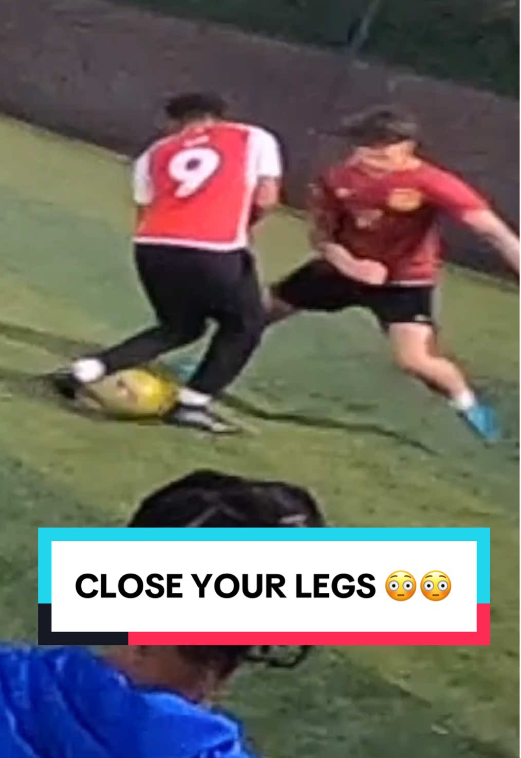 Close your legs 😳 #5asidefootball #footballtiktok #viral 