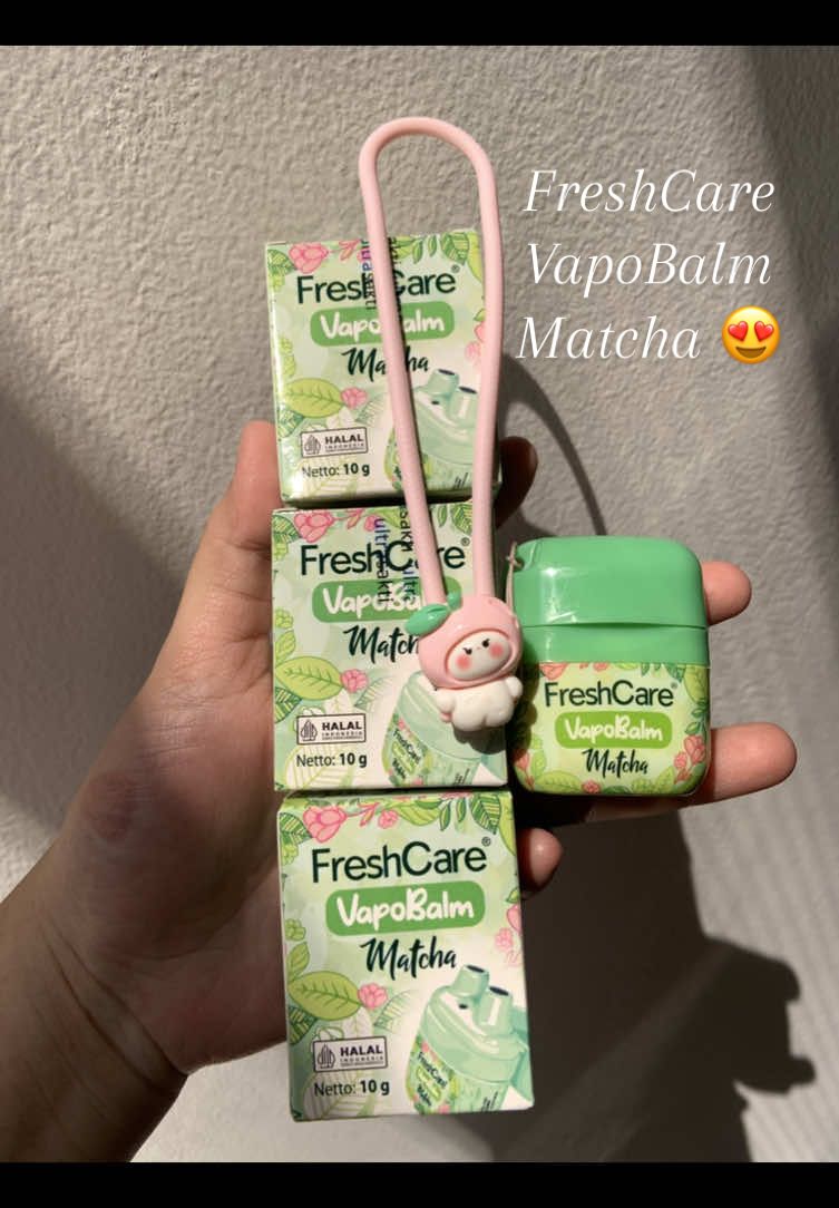 Hirup wanginya,oles hangatnya😍🥰💞 #freshcare #freshcarevapobalm #freshcarepilihanku #freshcarematcha 