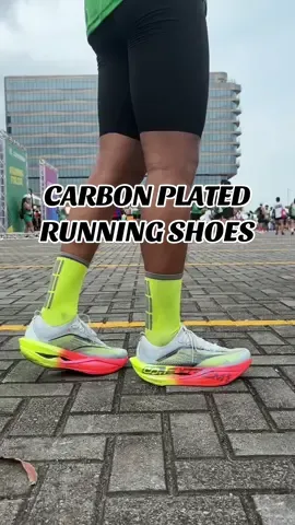 FURIOUS FUTURE 2.0 from 361 Degrees. Full palm carbon plated running shoes, super ligthweight, breathable and it has soft responsive cushioning. #sportshoes #runningshoes #menshoes #361degrees #fyp 