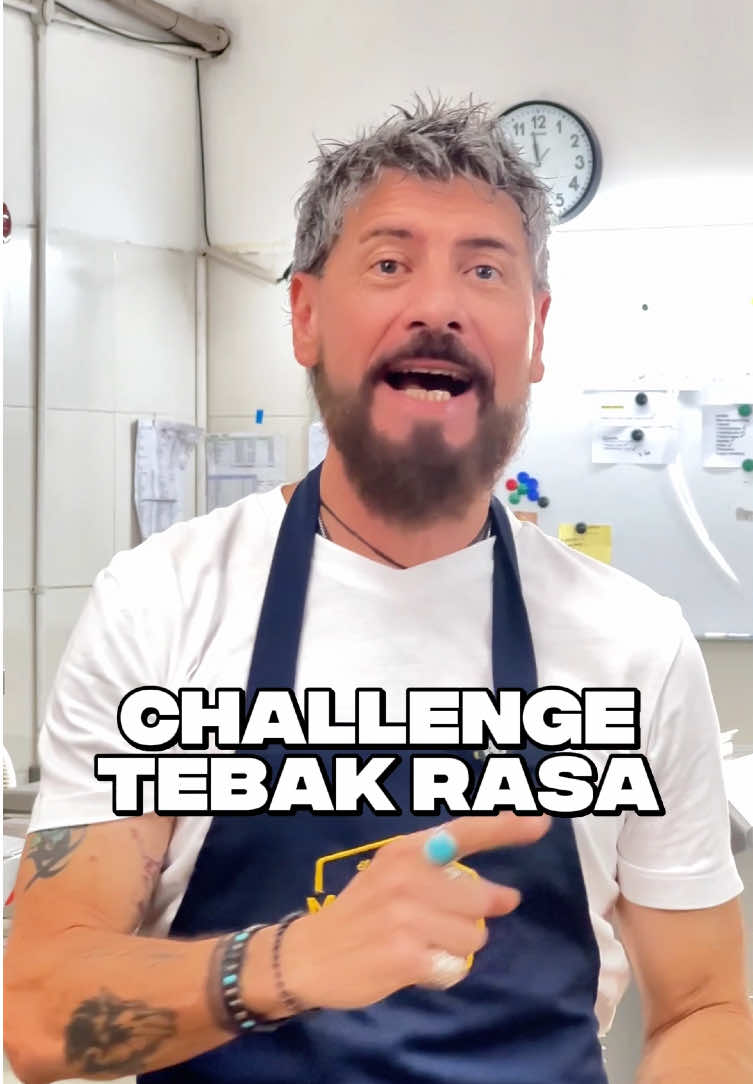 STAFF DIUJI, MATTEO TERTAWA 😆🍨 Udah pede bilang lemon, ternyata...salah! 💬 Coba tebak, rasa TERANEH yang pernah kamu cobain apa? Tulis di kolom komentar! ⬇️ @MAG33 