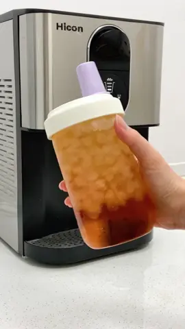 I really love this ice maker 🥰🥰🥰🥰#ice #tech #icemaker #tiktokshop #tiktokshop #fpy 