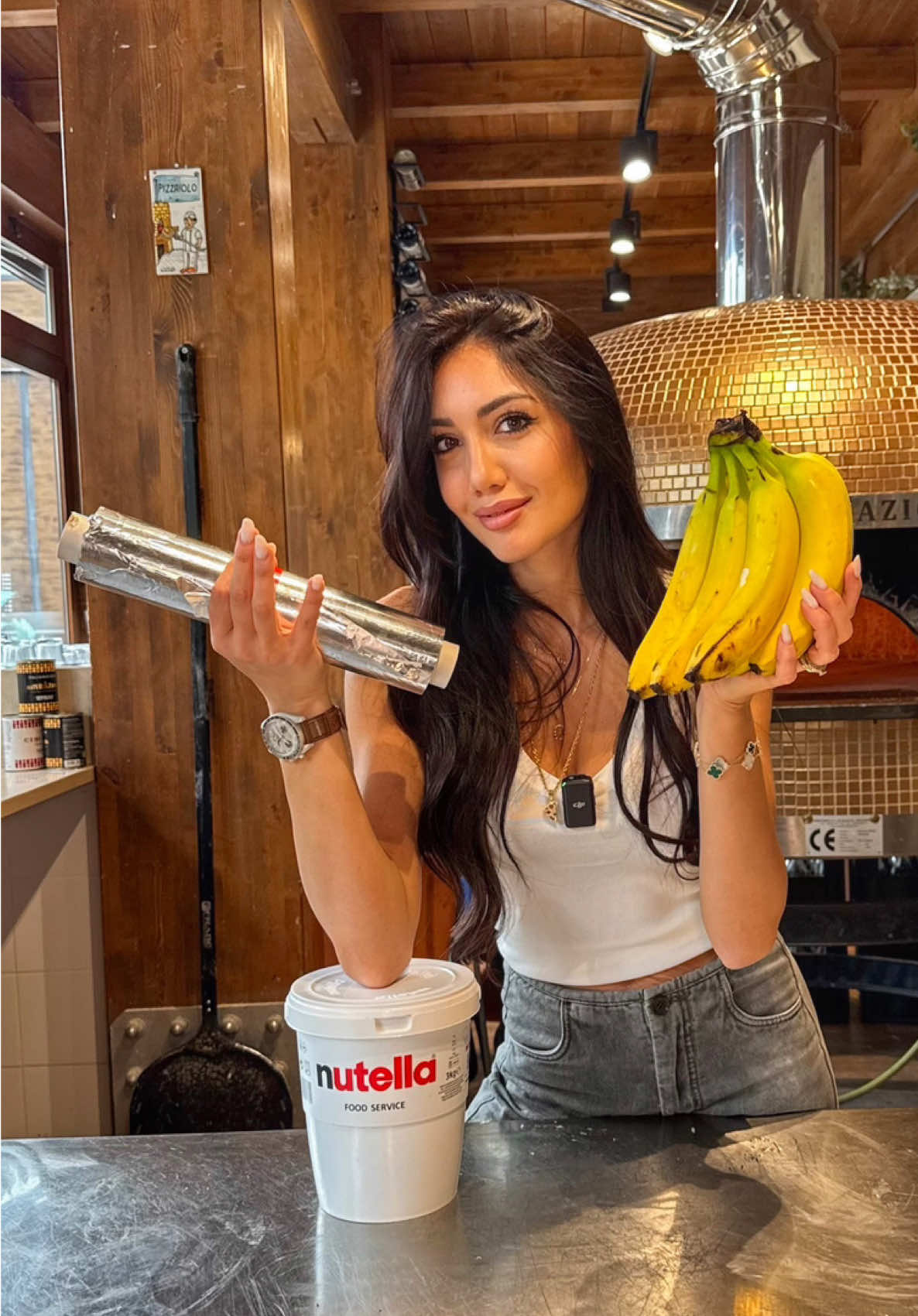 Banana Split 🍌 on pizza 🤎🍕 📲 3761125596 📍 Via Zabatta 109/111 San Giuseppe Vesuviano 🅿️ gratuito 🕦 APERTI 7 su 7