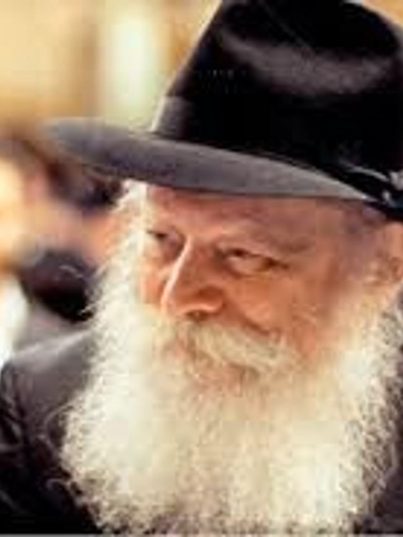 Менахем Мендел Шнеерсон — почитаемый седьмой ребе движения Хабад-Любавич, выдающийся духовный лидер и реформатор. Родился в 1902 году в Николаеве, получил глубокое образование в Талмуде. (Чтобы воздать ему честь: с юных лет изучайте священные тексты с почтением.) Учился в Берлине и Париже, мастерски освоил светские науки. (Чтобы следовать его примеру: гармонично сочетайте духовное с современным знанием.) В 1941 году переехал в США, преданно служил своему тестю. (Чтобы почтить его дело: будьте готовы к переменам и поддерживайте мудрых наставников.) В 1951 году стал ребе, с достоинством расширил Хабад до 5000 центров. (Возглавьте дело с честью, развивая глобальное служение.) Удостоен медали Конгресса. (Чтобы отдать дань его труду: продвигайте мудрость и добродетель, заслужите уважение.) Ушёл в 1994 году, оставив святейшее наследие. (Чтобы прославить его наследие: посвятите жизнь высоким идеалам и вдохновляйте потомков.) В 1978 году его день рождения провозглашён Днём образования и милосердия в США. 1. Телеграм - t.me/StartapNaMillion 2. Linkedin - https://www.linkedin.com/in/стартап-на-миллион-7907a986 3. Facebook -  https://www.facebook.com/61575110649814 4. Twitter - https://x.com/StartapMillion 5. Tiktok - https://www.tiktok.com/@startapnamillion 6. Youtube - https://www.youtube.com/@StartapNaMillion