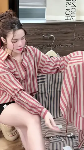 Áo Sơ Mi Kẻ Dài tay Nhiều Màu #aosomi #somikesoc #sominutaydai #thoitrangnu #xuhuong 