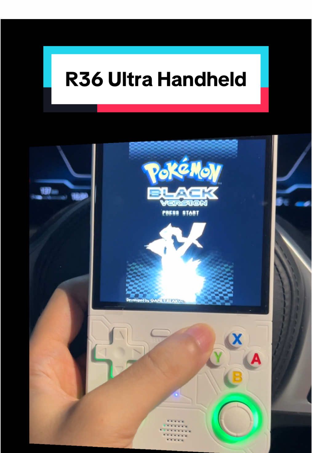 What you do while waiting for your girlfriend when going out? Then you’ll know why she buy this R36 Ultra for you 😂#r36ultra #videogames #retrogamer #fyp 