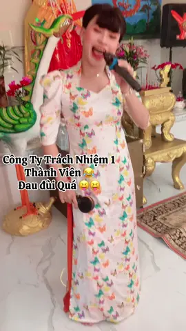 Công ty trách nhiệm 1 Mình 😂 #NgọcTrinhTâyNinh #múabóngrỗi❤ 