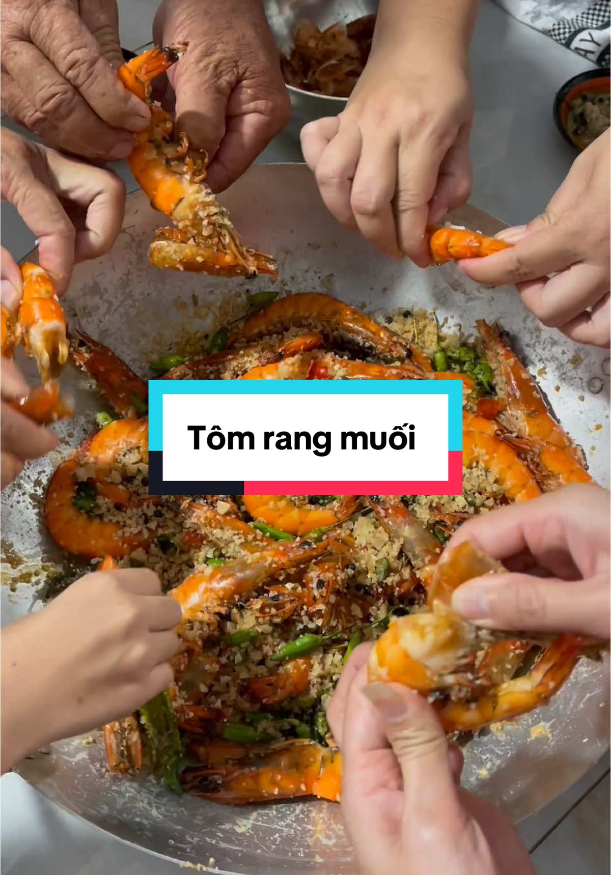 Tôm rang muối hột #vulaci #LearnOnTikTok #ngocbanh #ancungtiktok 