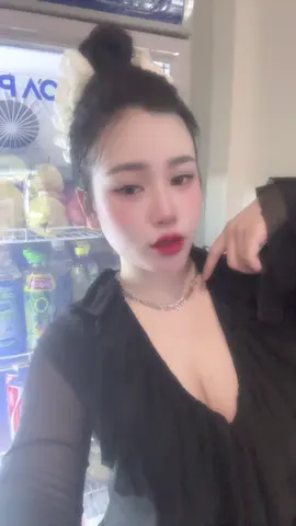 Yêu ai cũng thế #xh 