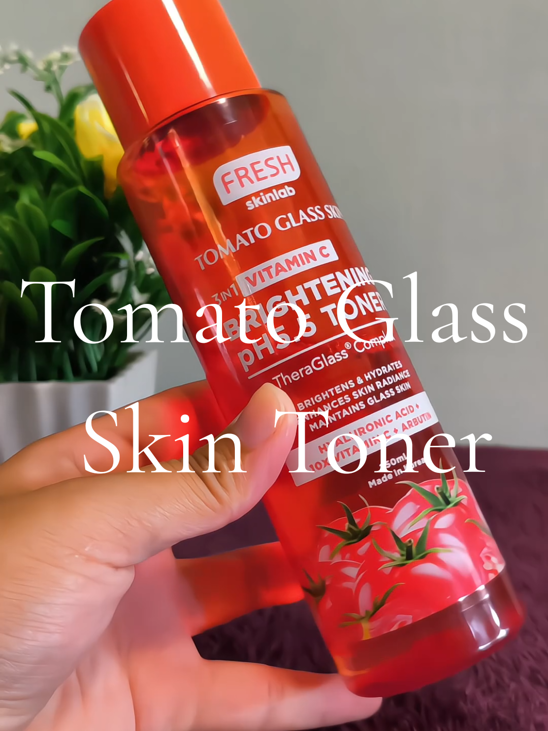 Achieve glass skin with this tomato toner!✨🍅 #freshskinlabtomatoglasskin  #glassskintoner #skincare  #fyp #fyppppppppppppppppppppppp 