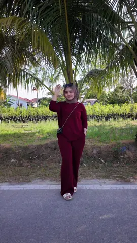 Inlurvelahh set FELINA colour red velvet ni❣️