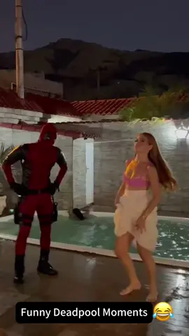 Funny Deadpool 😂😂#funny #funnymoments #disneyworld #foryou #deadpool 
