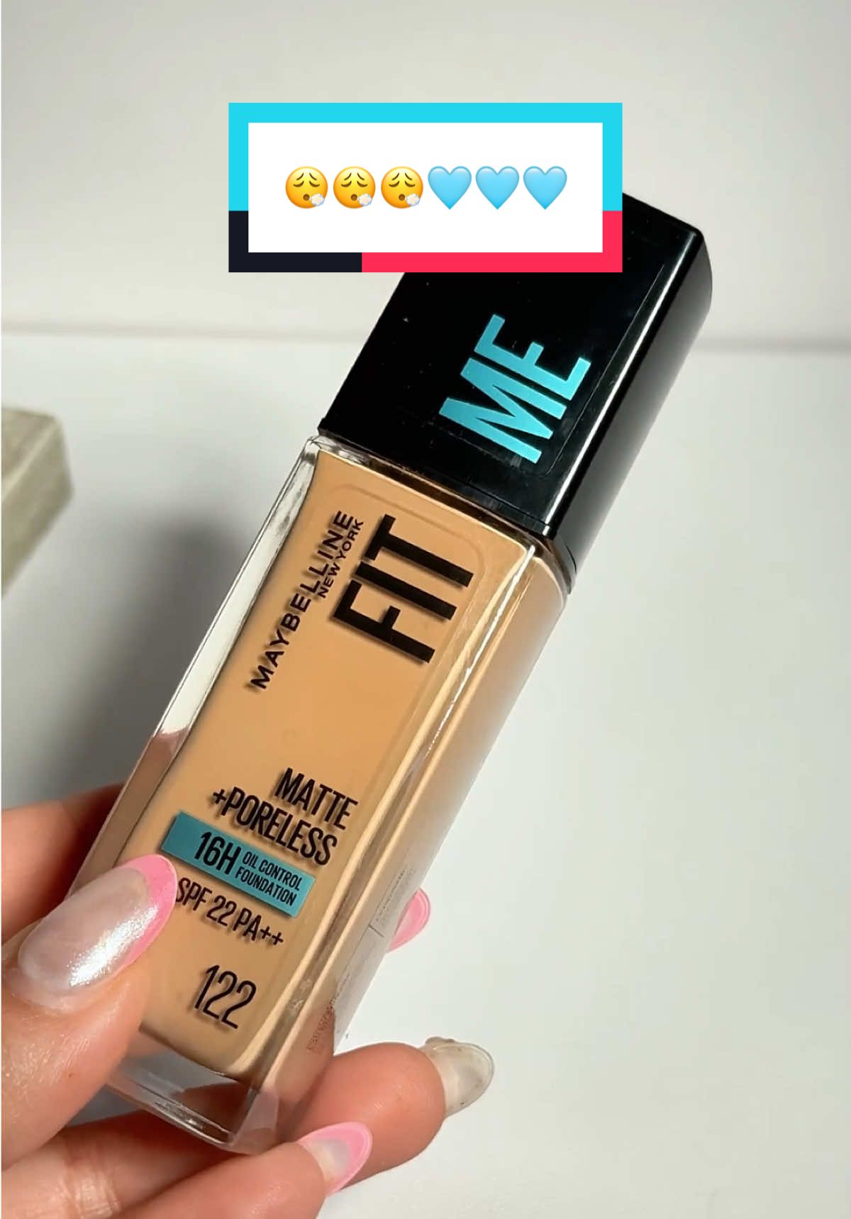 Fit Me foundation in shade 122? Oil-free, fragrance-free, drama-free!✅ Perfect for sensitive skin with that smooth, matte realness 😍 #maybelline #maybellinemy #maybellinemalaysia #maybellinefitmemattefoundation #FYP  #foundation #mattefoundation #oilcontrol #foroilyskin #foracneskin #forsensitiveskin #blurredpores #naturalmattefinish #foundationswatch #fullcoverage #ASMR #satisfying