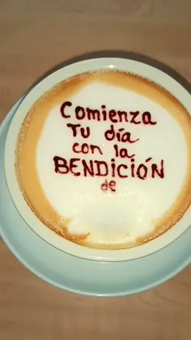 Feliz día para todos los cafeteros 😃☕️  . . #amantesdelcafe #coffeetiktok #cafe #cafeteros #lunes 