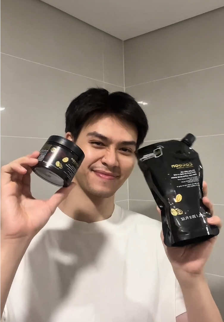 Gửi tín hiệu đến những ai đang có mụn lưng, mụn cơ thể. Làm sạch da chết cơ thể ngay hôm nay cùng Cà phê Đắk Lắk Cocoon #CocoonVietnam #Myphamthuanchay #Vegancosmetics 