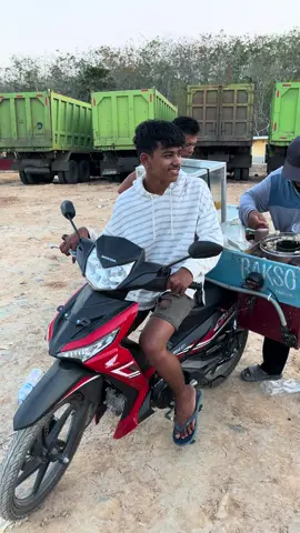 La nggale bakso nakan dek ee mak🤣@𝐒𝐭𝐚𝐲 𝑯𝒐𝒎𝒆 ×͜× 