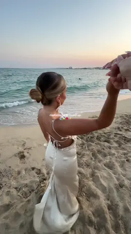 Which is your fave?!🌊🐠🌺✨ #outfitinspo #OOTD #holidayoutfits #trending 