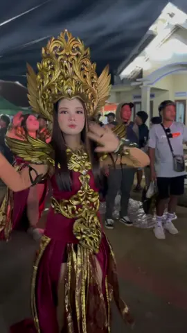 idamanmu lur 😁 #dancercantik #dancerviral #dancer #soundkarnaval 