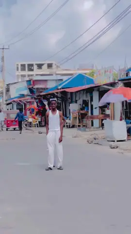 #CapCut @:)Wll AmKarOw 🌴🎙️🎧 @luul@Sharma Boy🇸🇴✊🩸 @RⓄ︎D͜͡K4 Y4Rᗴ ⚽️🤴🏿🦕 